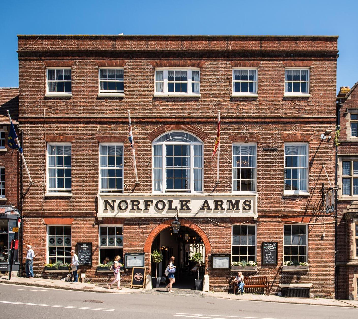 Norfolk Arms Hotel Arundel Buitenkant foto